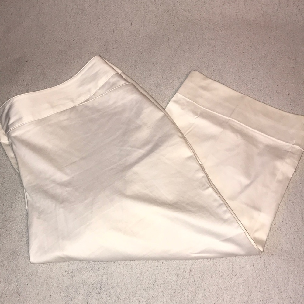 Women’s capri trouser